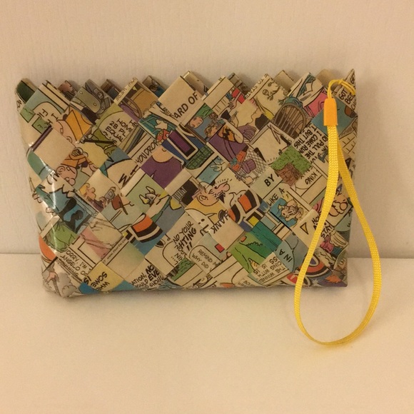 Handbags - Comics Wristlet